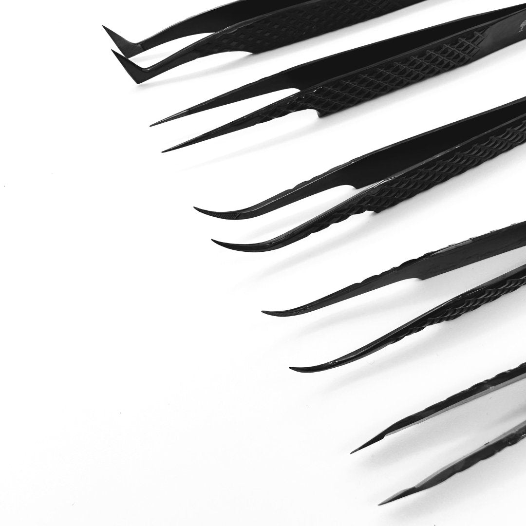 Tweezers